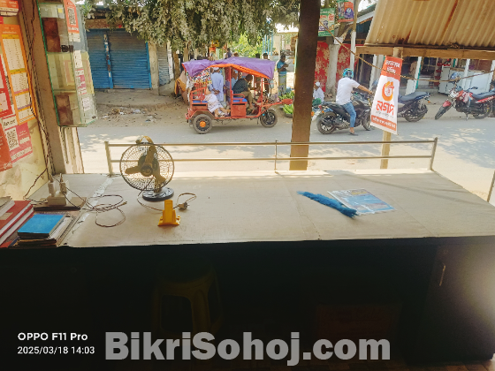 অফিস / দোকান এর ডেস্ক টেবিল